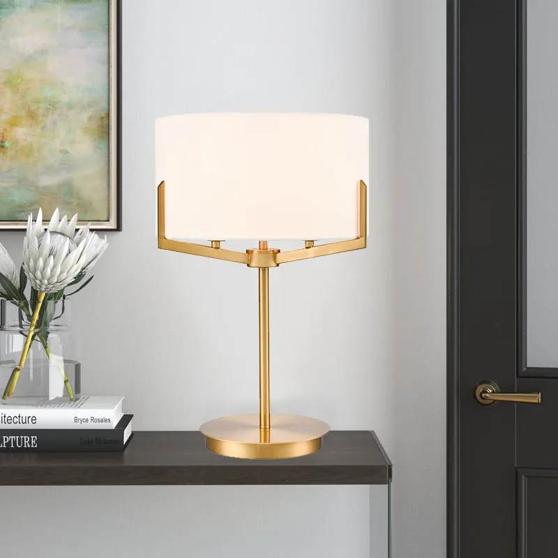 Modernong Table Lamp
